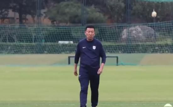 阿拉巴也是本赛季皇马阵中出现的第三名遭遇十字韧带重伤的球员，此前米利唐和库尔图瓦都遭遇了十字韧带伤情。